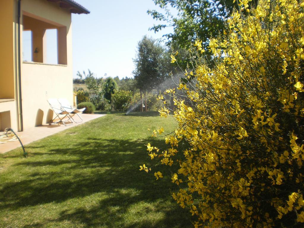 Locanda Degli Etruschi Montalto di Castro Exterior photo