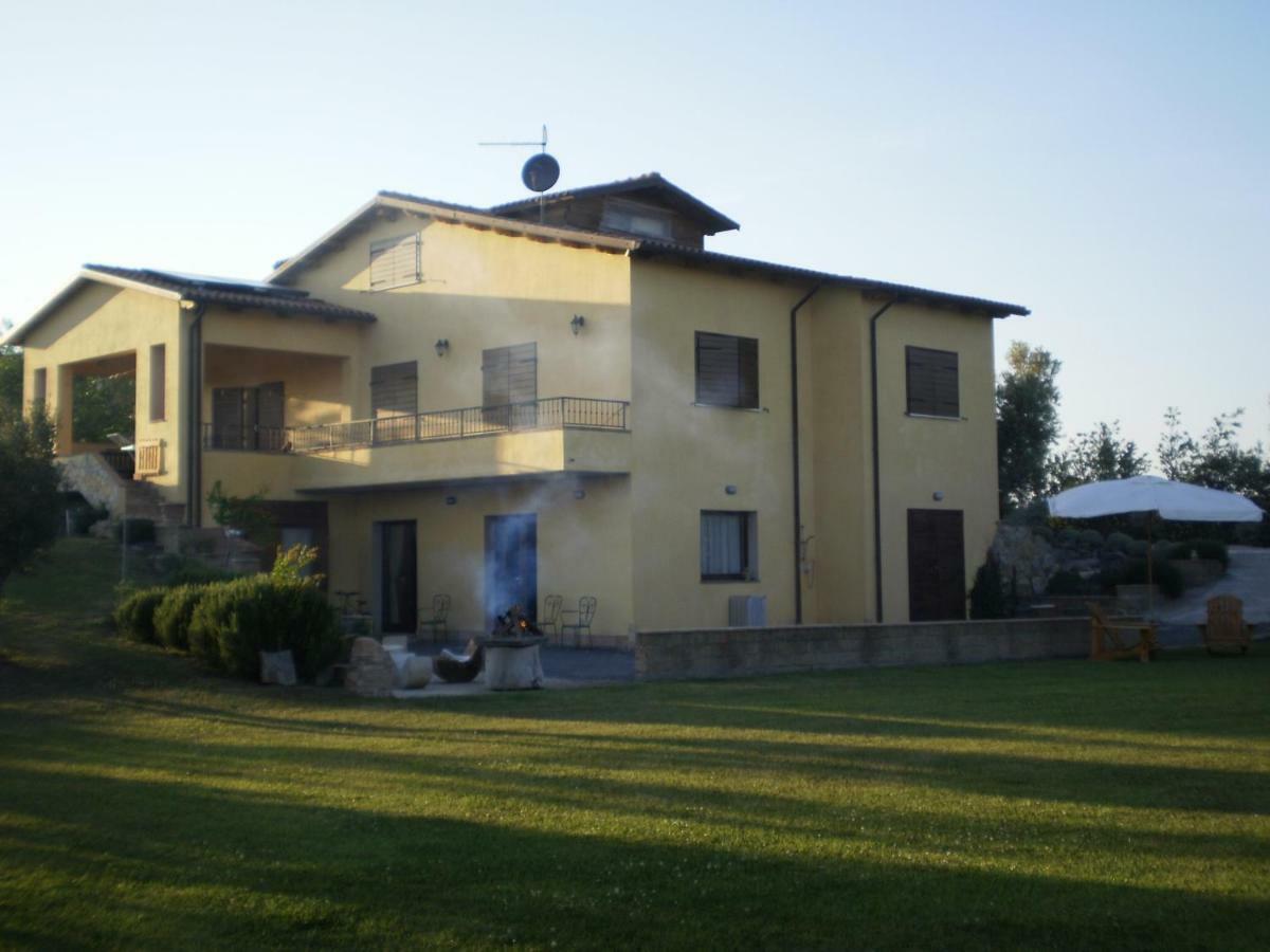 Locanda Degli Etruschi Montalto di Castro Exterior photo