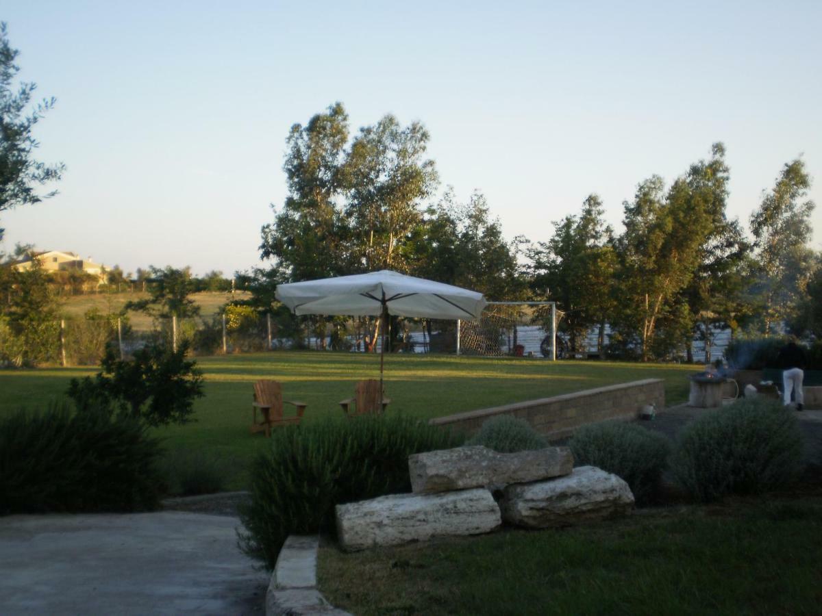Locanda Degli Etruschi Montalto di Castro Exterior photo